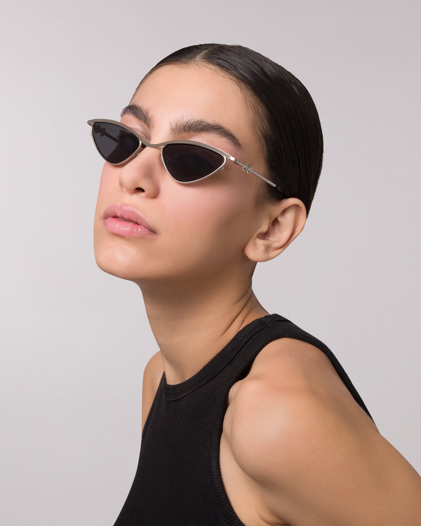 Shop Zoe Sunglasses in Silver Colour – Available Online in USA, UK, Canada & United Arab Emirates